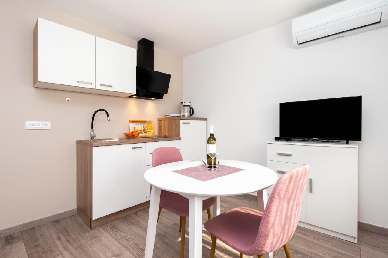 Apartments Katarina Rovinj Extérieur photo